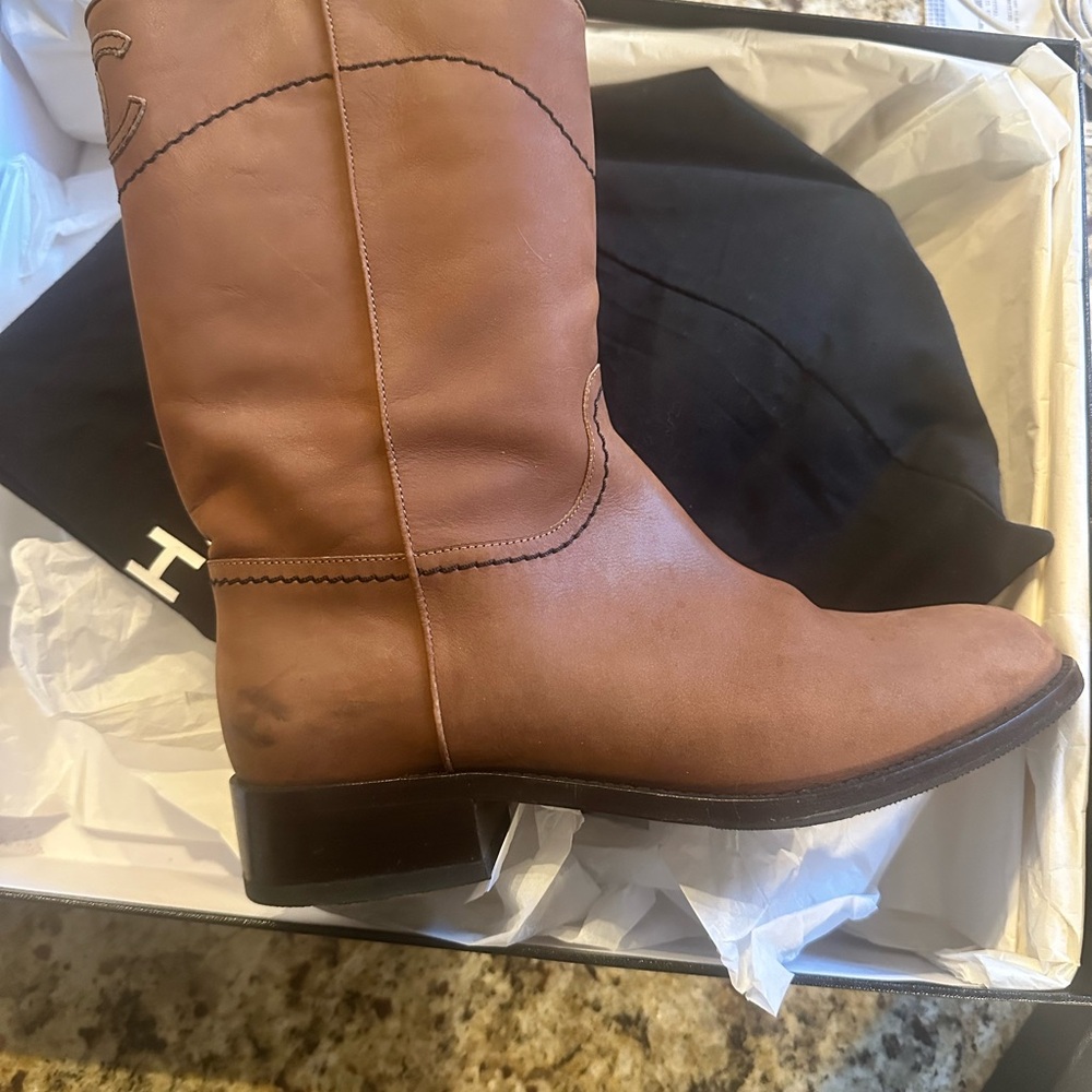 CHANEL Western style boots. Barely worn, with original box/packaging.